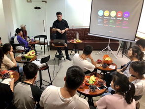 人文藝術(shù)分院舉辦“由創(chuàng)意變創(chuàng)益”設(shè)計(jì)沙龍活動(dòng)，推動(dòng)文化藝術(shù)交流